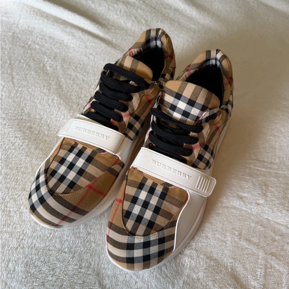 Men’s Burberry Plaid Sneakers - Picture 2 of 8